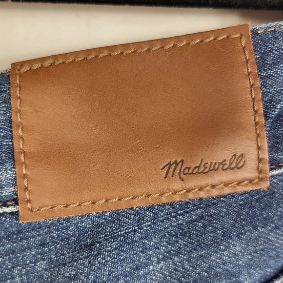 Madewell The Perfect Summer Jean: Destructed Edition in Robinson Wash Size 26 - Picture 12 of 16